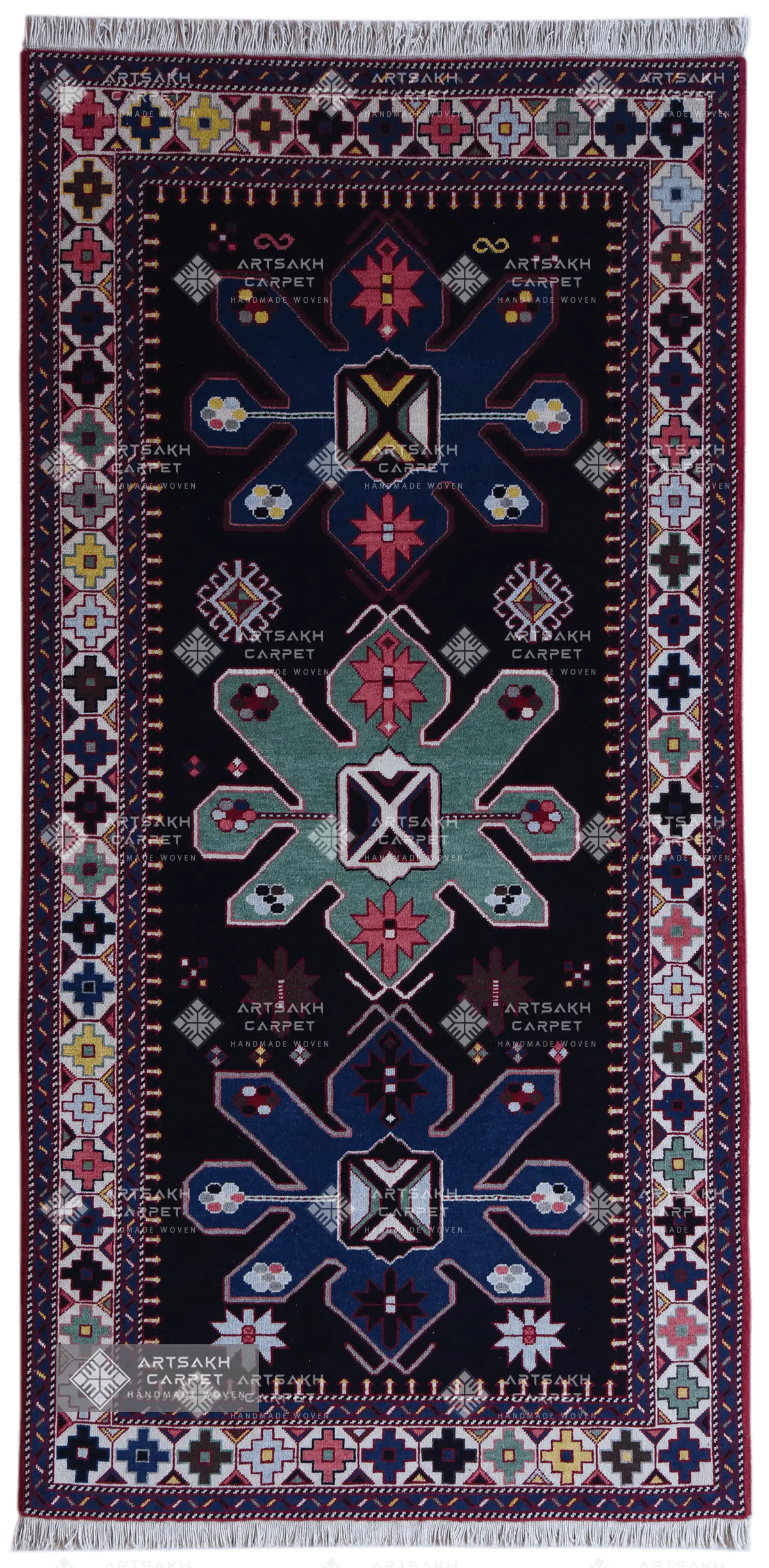 Традиционный армянский ковер Аревцил