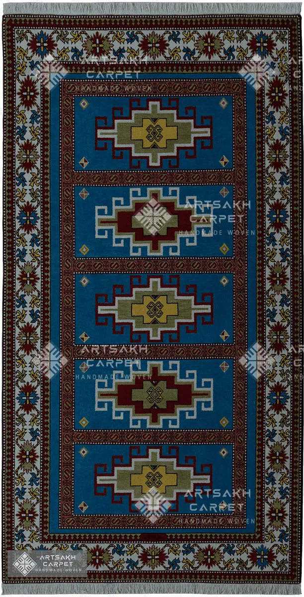 Armenian traditional carpet Mokhank Arevagorg