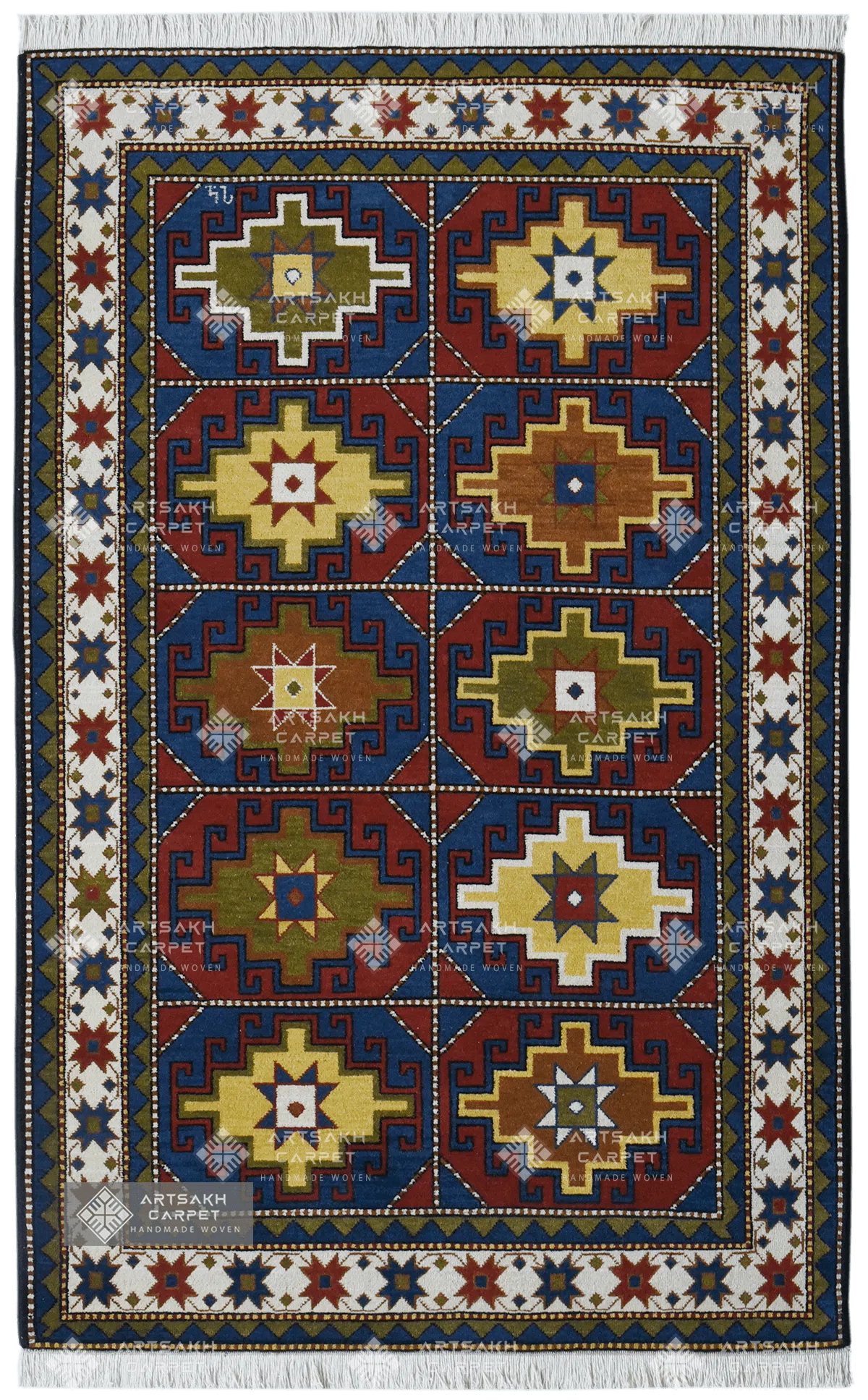 Armenian traditional carpet Mokhank Arevagorg